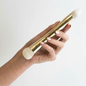 Seint Beauty IIID Brush (Rose Gold)